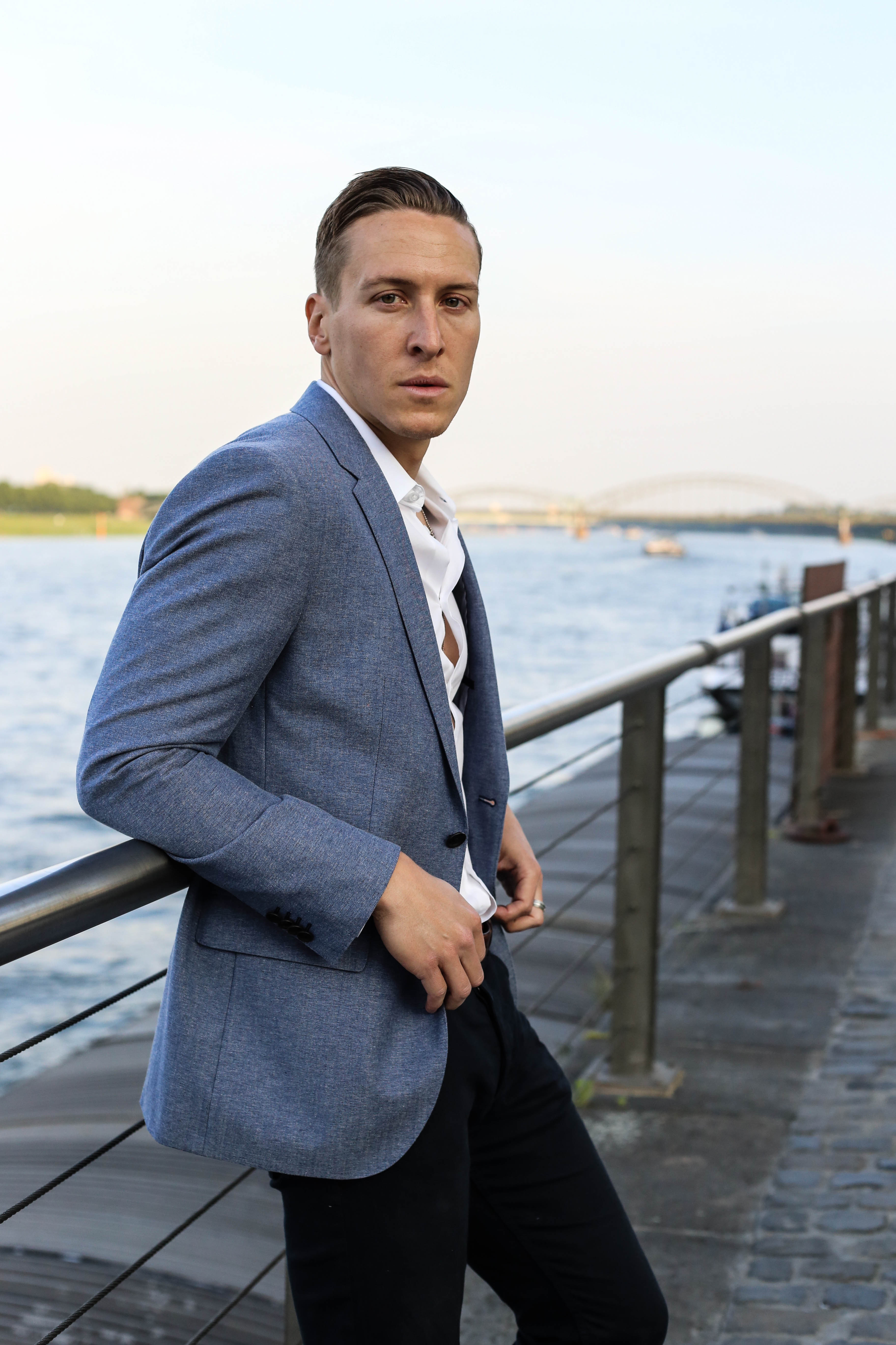 hellblaues-sakko-smart-casual-look-menfashion-fashionblog-berlin_7984