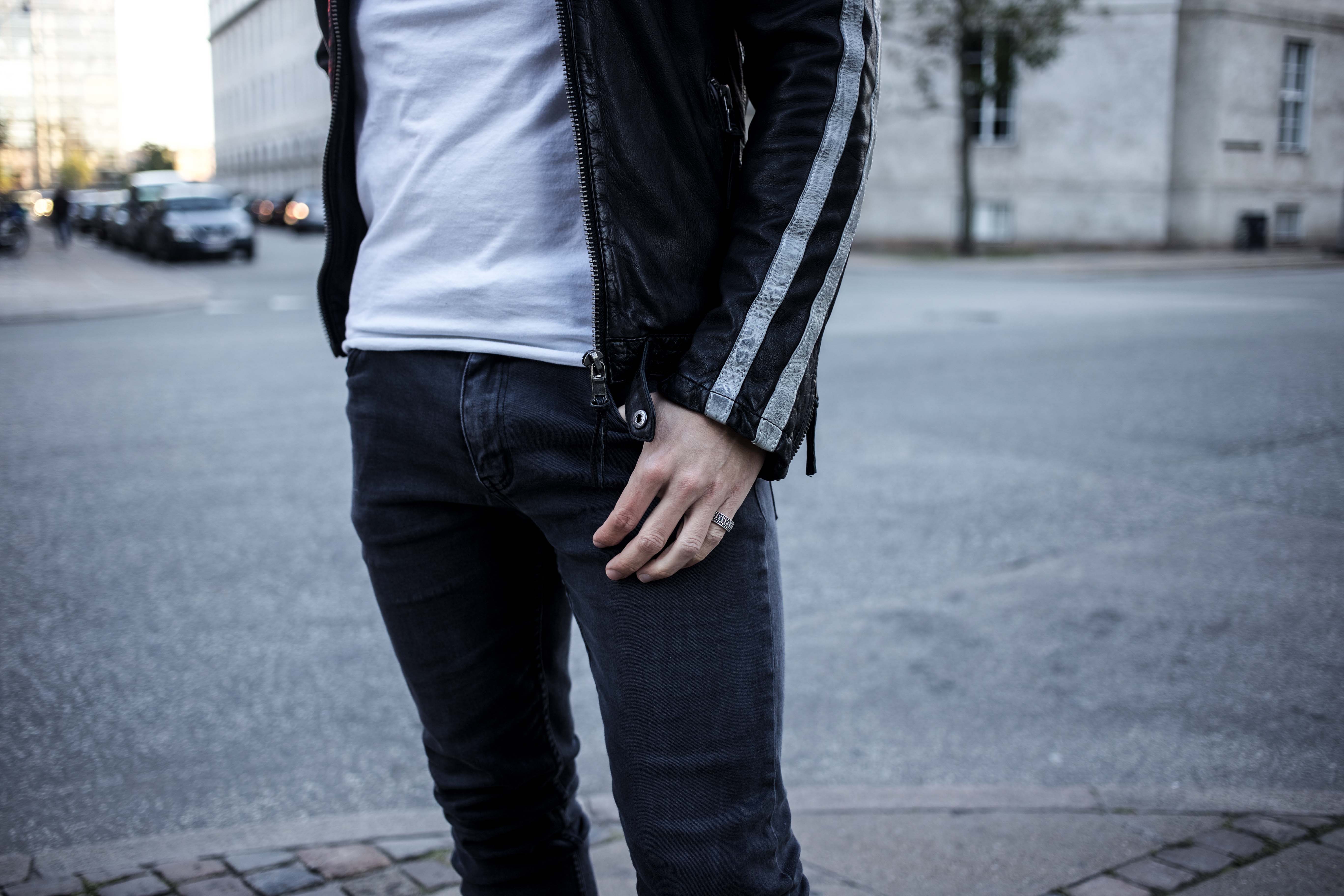 biker-lederjacke-rockiges-outfit-fashionblog-modeblog-berlin-kopenhagen-bikerboots_5187