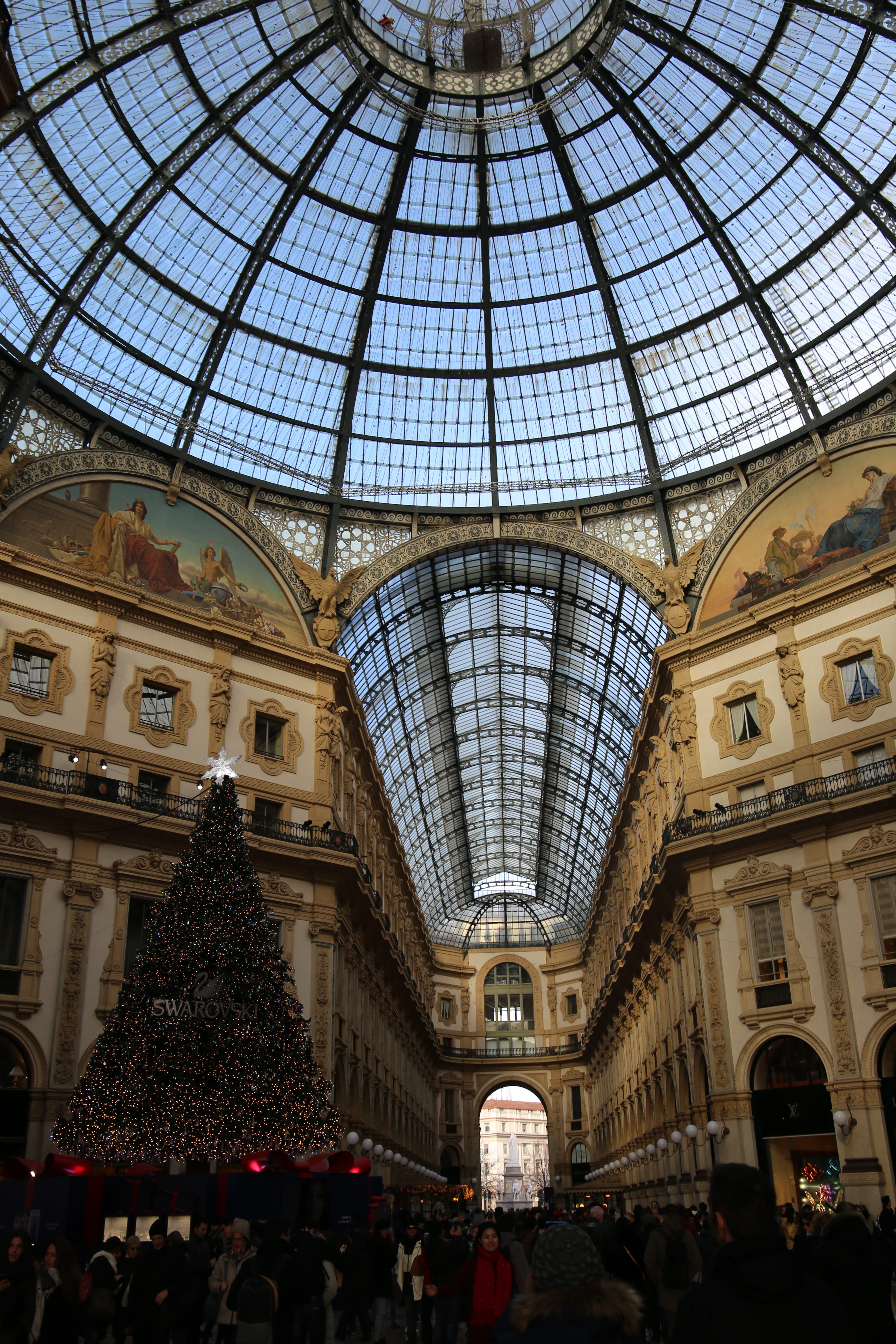 Galleria_Vittorio_Emanuele_II_Shoppen_Mailand_Viktor-Emanuel-Galerie_Milano_Weihnachten_Ottagono